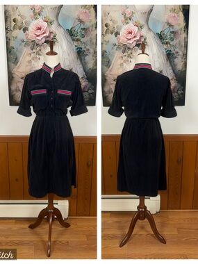 Fabulous Vintage 1970s Trolley Car Velour Sport Dress